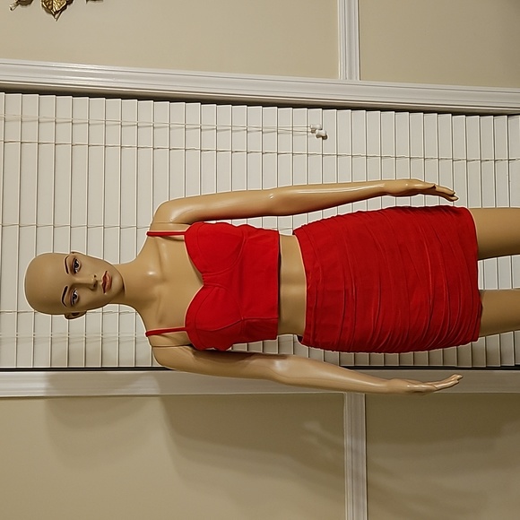 Two Piece Set - Picture 2 of 4